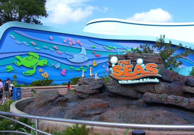 Disney-LivingSeasEnt-750x521