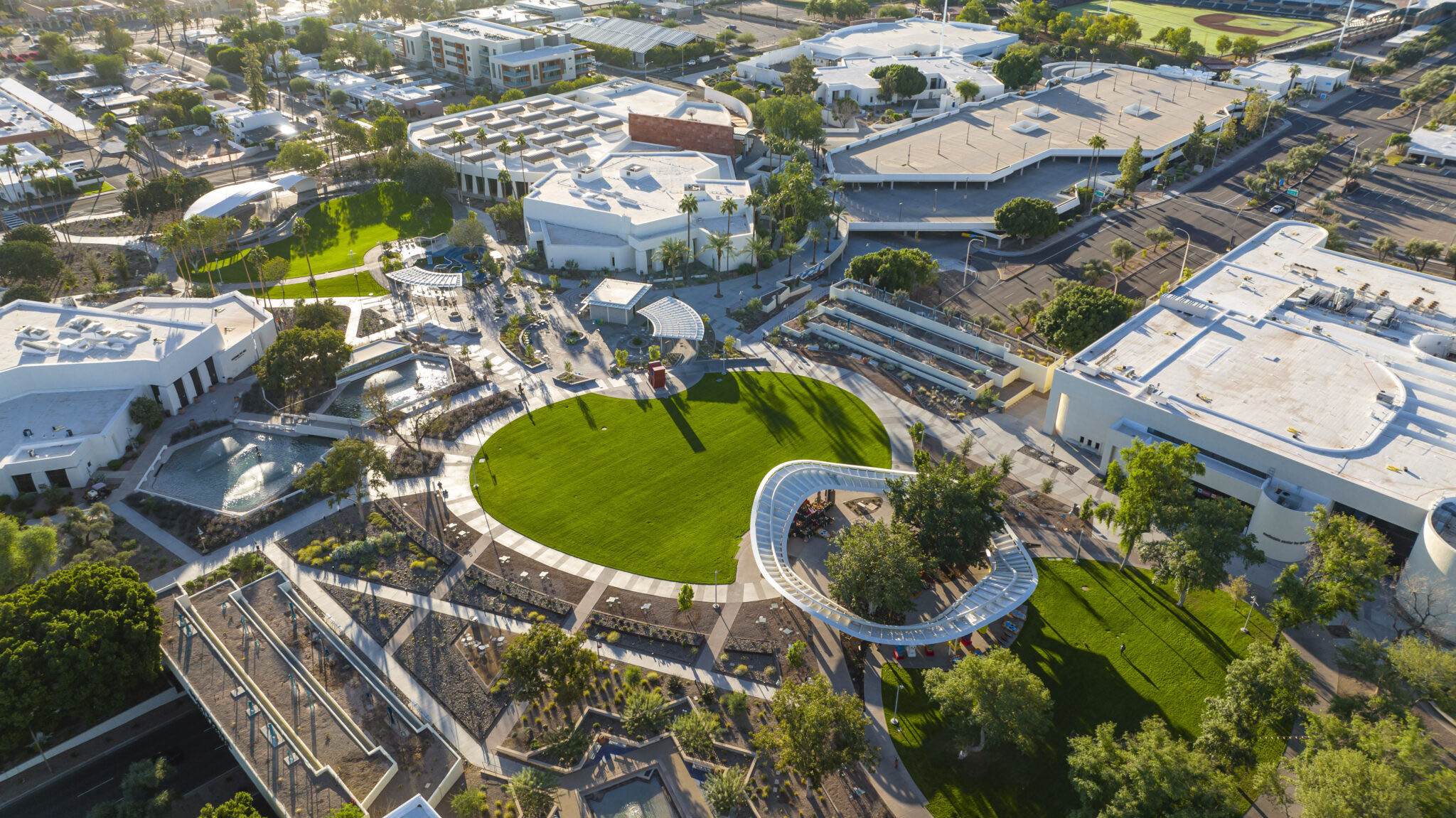 Scottsdale-Civic-Center-Park-AZ-202310-153-2048x1151